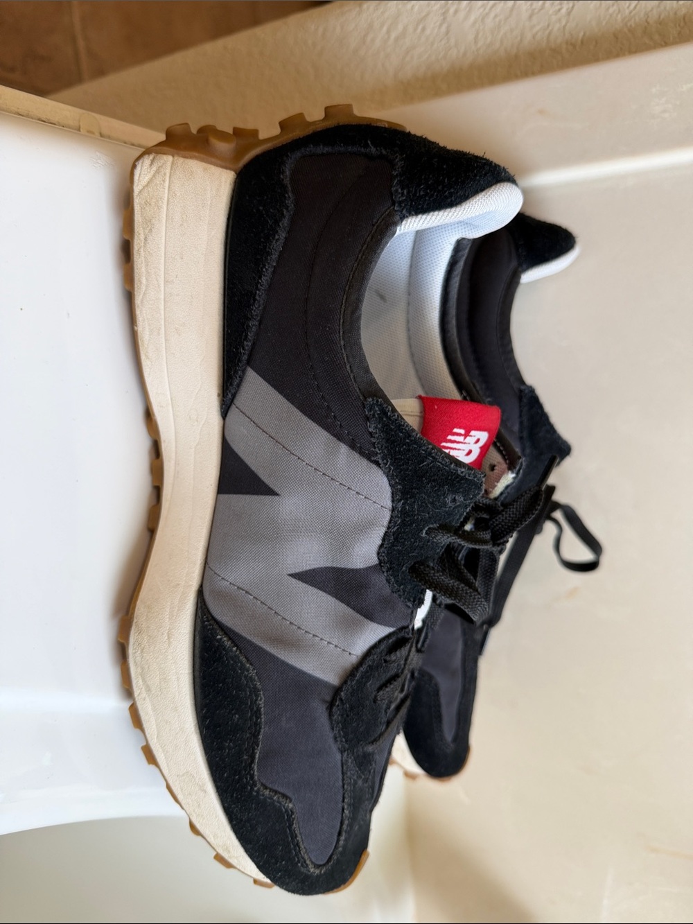 New Balance Men's Black & Gray Casual Sneakers with Red Accent size 11